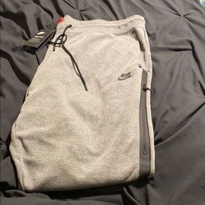 NWT Nike Tech Pack Joggers